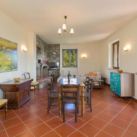 Casa Flora Ferienhaus Monteverdi Marittimo